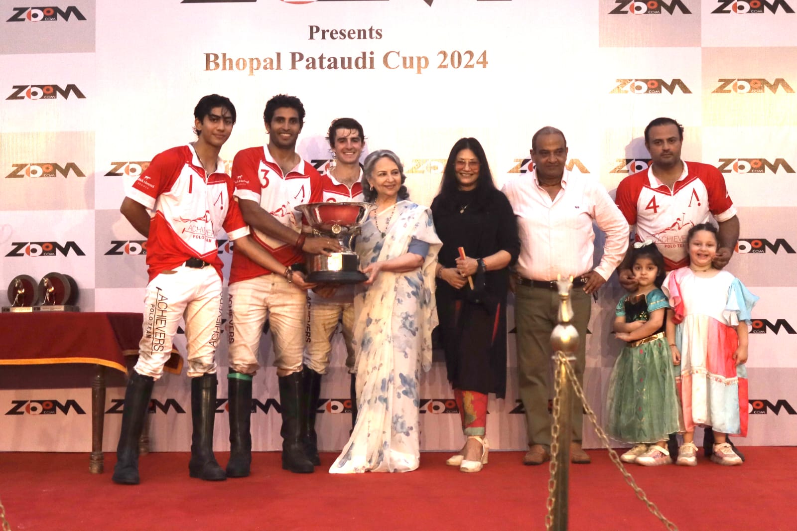 рдЬрдпрдкреБрд░ рдкреЛрд▓реЛ рдЧреНрд░рд╛рдЙрдВрдб рдореЗрдВ рдЖрдЬ рдЦреЗрд▓реЗ рдЧрдП рдлрд╛рдЗрдирд▓ рдореЗрдВ рдЕрдЪреАрд╡рд░реНрд╕ рдиреЗ рдЬрд┐рдВрджрд▓ рдкреИрдВрдерд░ рдХреЛ 9 рдЧреЛрд▓ рд╕реЗ 8 рдЧреЛрд▓ рд╕реЗ рд╣рд░рд╛рдХрд░ рдЬреВрдо рдХрдореНрдпреБрдирд┐рдХреЗрд╢рдВрд╕ рднреЛрдкрд╛рд▓-рдкрдЯреМрджреА рдХрдк (06 рдЧреЛрд▓) рдЯреВрд░реНрдирд╛рдореЗрдВрдЯ рдХрд╛ рдЦрд┐рддрд╛рдм рдЬреАрддрд╛ред