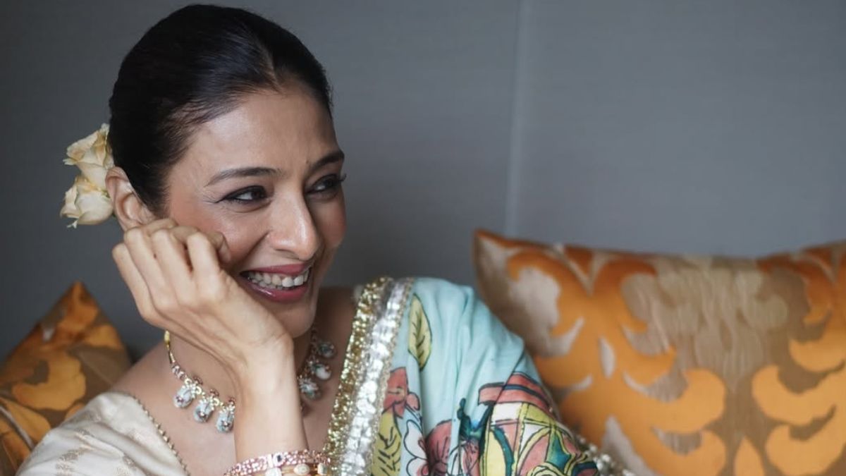 тАШрдЯрд╛рдЗрдорд▓реЗрд╕ рдмреНрдпреВрдЯреАтАЩ тАУ Tabu рдХреА рдирдИ рдЗрдВрд╕реНрдЯрд╛рдЧреНрд░рд╛рдо рдкреЛрд╕реНрдЯ рдкрд░ рд╕реЗрд▓реЗрдмреНрд╕ рдХрд╛ рдкреНрдпрд╛рд░, рдлреИрдиреНрд╕ рд╣реБрдП рджреАрд╡рд╛рдиреЗ