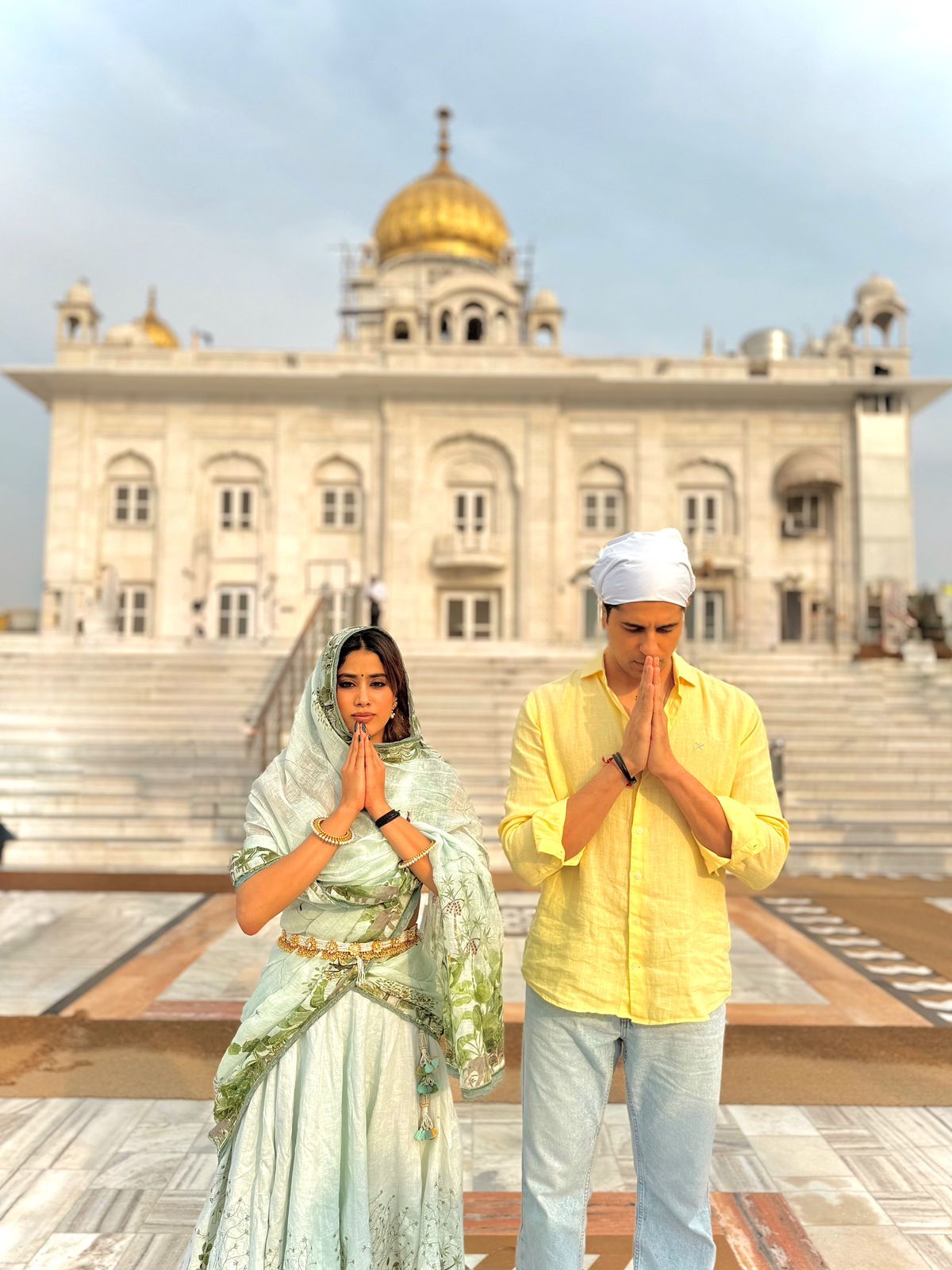 рдкрд░рдо рдФрд░ рдЙрд╕рдХреА рд╕реБрдВрджрд░реА рдХреЗ рд╕рд╛рде рджрд┐рд▓реНрд▓реА рдореЗрдВ рдПрдХ рджрд┐рди рдХреА рд╕реИрд░!